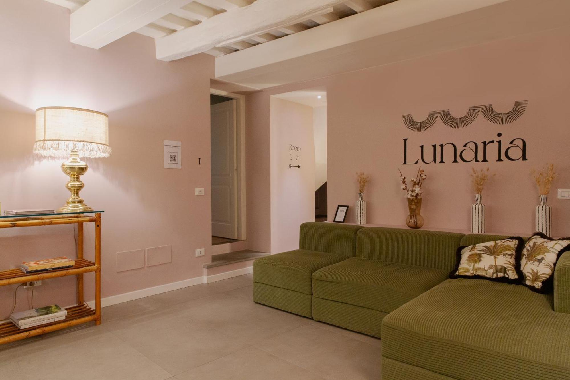Lunaria Suites - Fyodor Dostoyevsky'S House Firenze Esterno foto